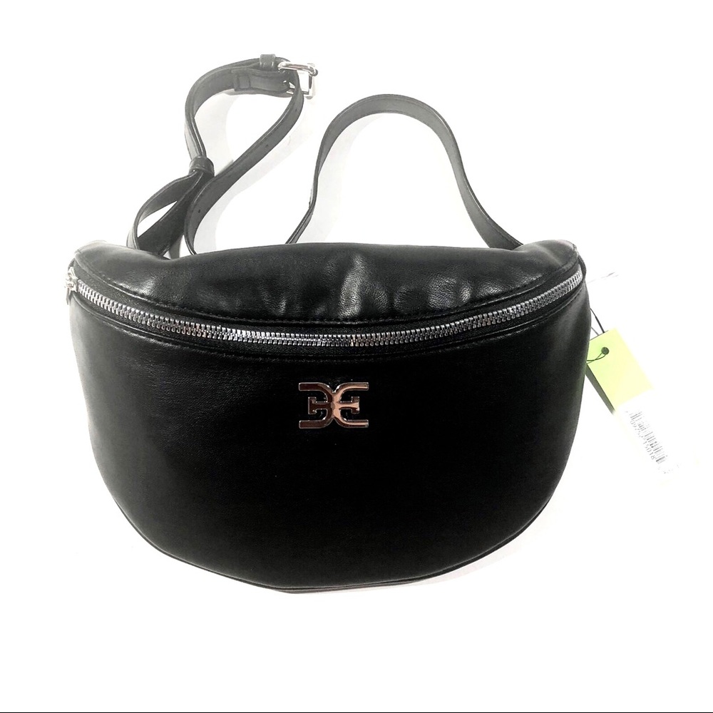 🆕Sam Edelman Sophia Shoulder Belt Bag Black